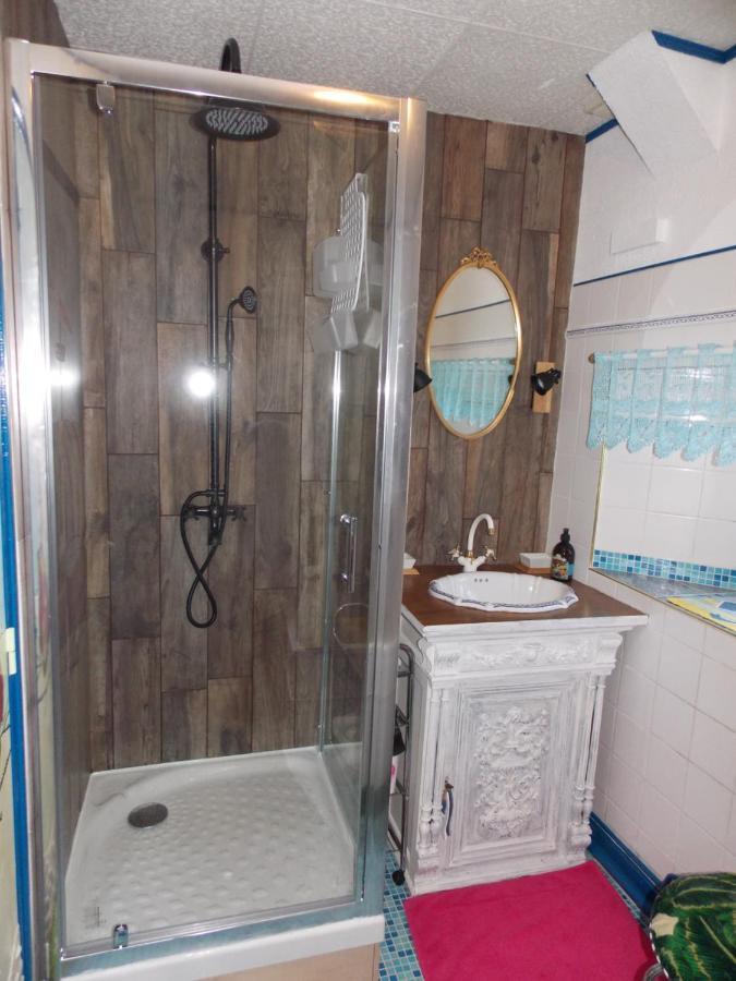 Chambre De La Nonne En Vacances Дол-де-Бретан Екстериор снимка
