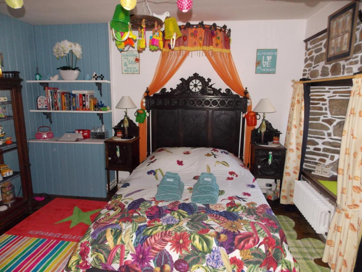 Chambre De La Nonne En Vacances Дол-де-Бретан Екстериор снимка